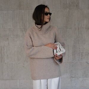 Lily Silk Oversized Merino Wool Sweater - Small